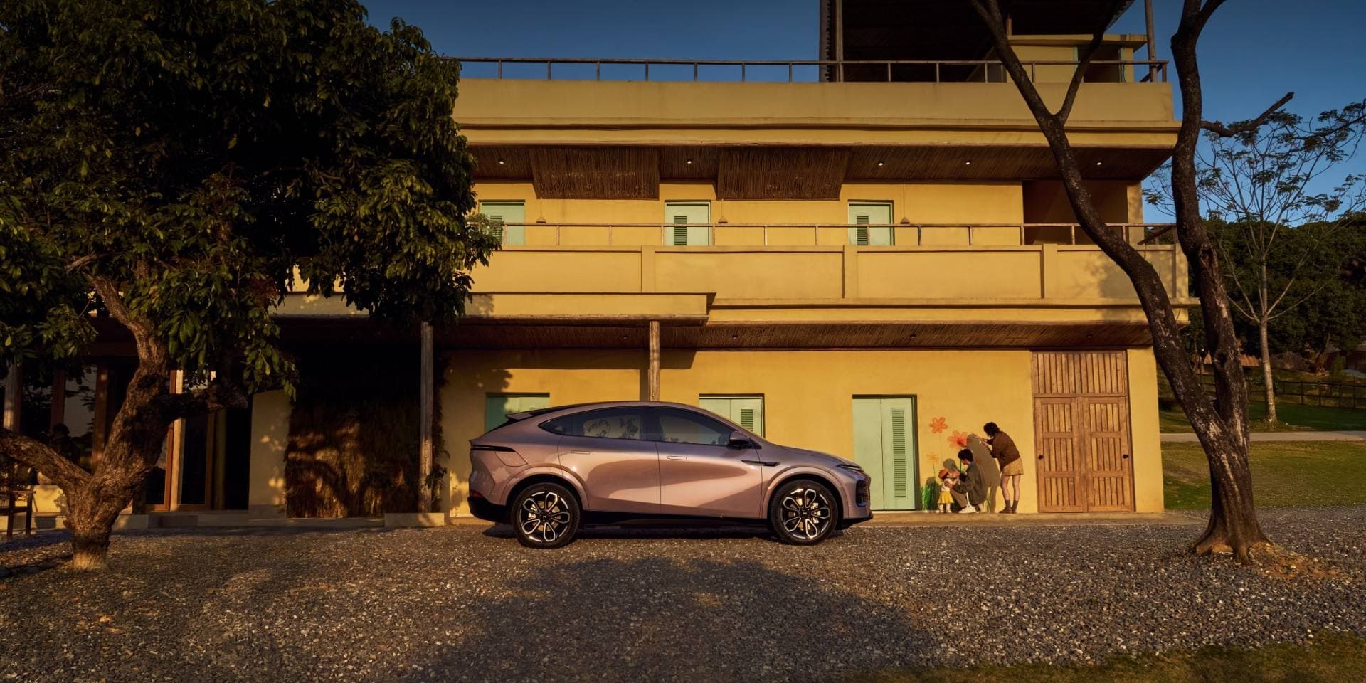 Futuristic Elegance in Motion