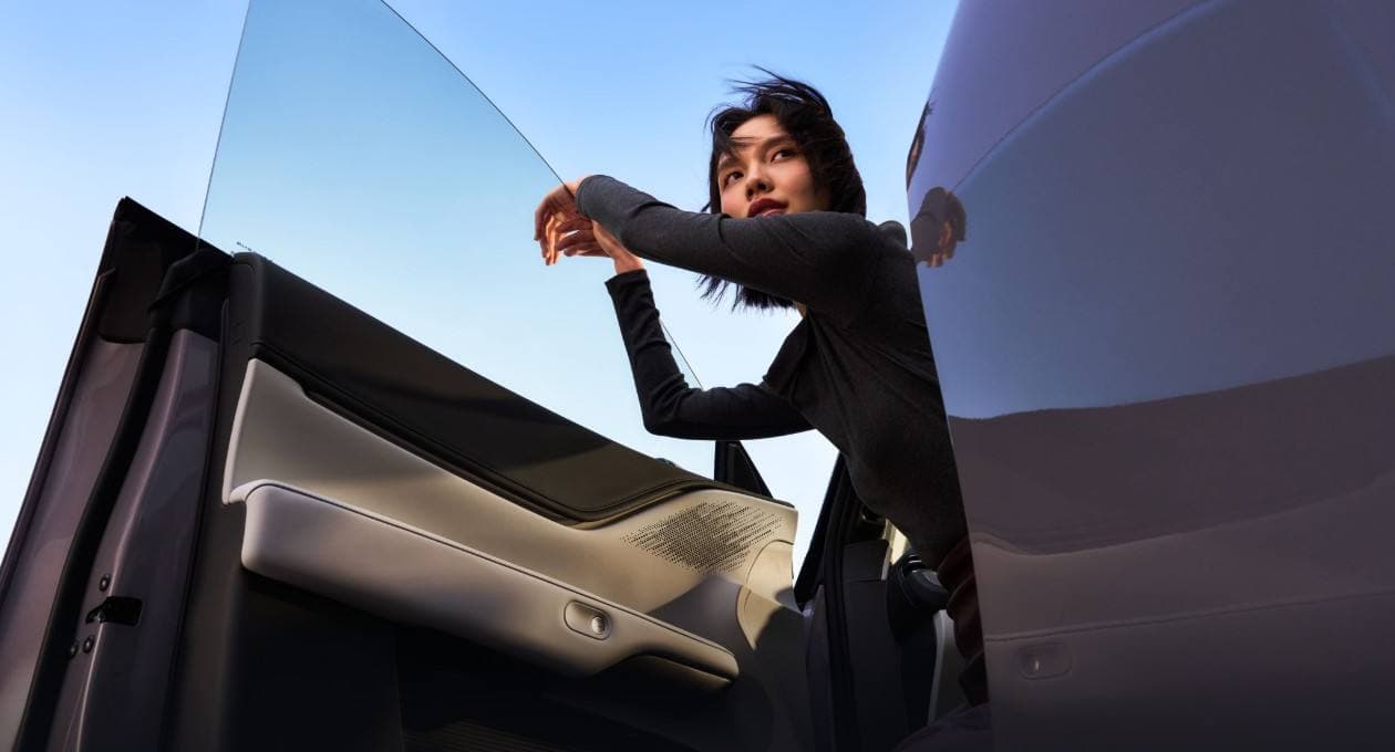 Quiet-Cabin Glass Package