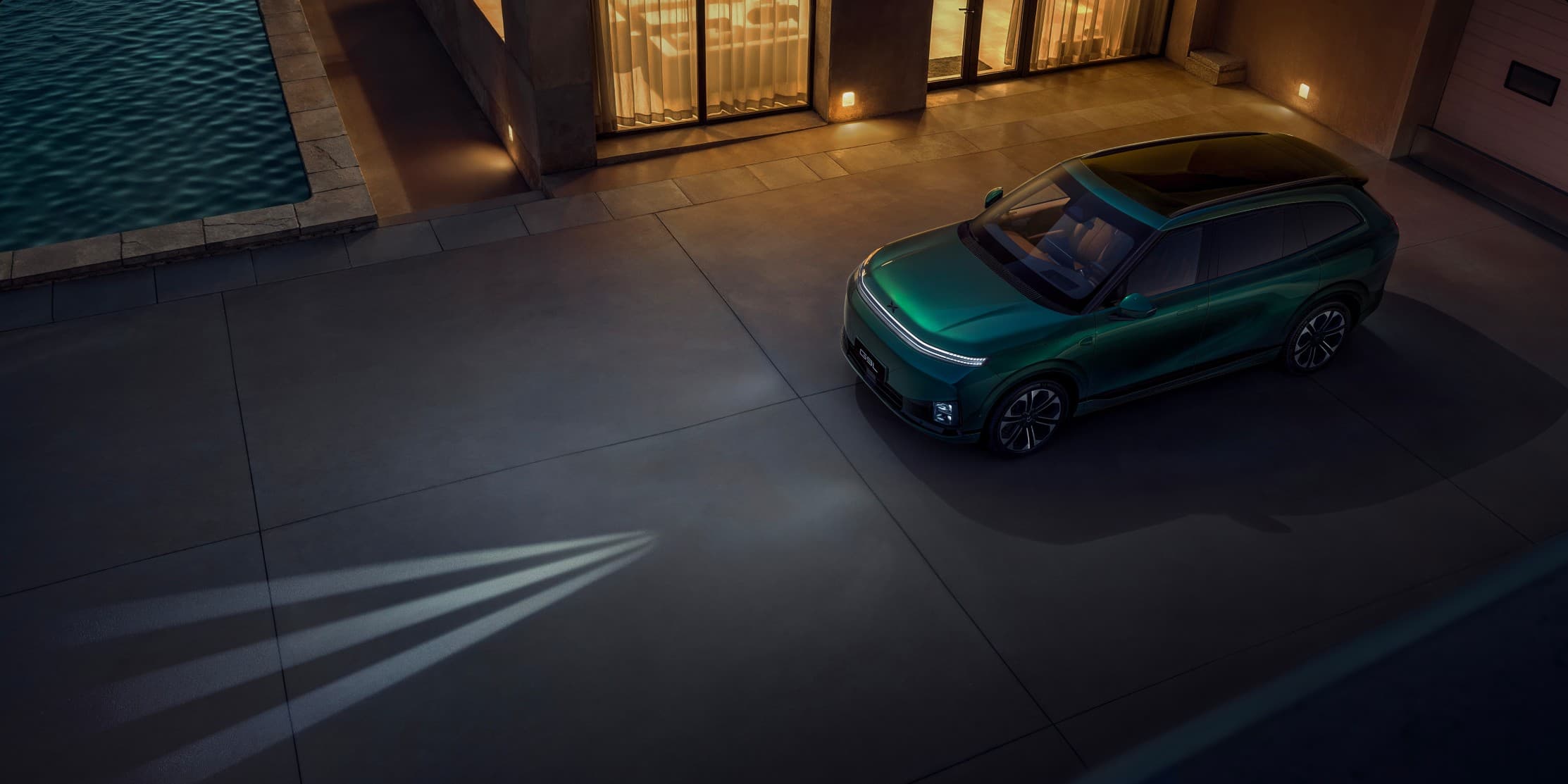 DLP Matrix Headlights - Personalised Welcome Projections - Intelligent High-Precision ADB