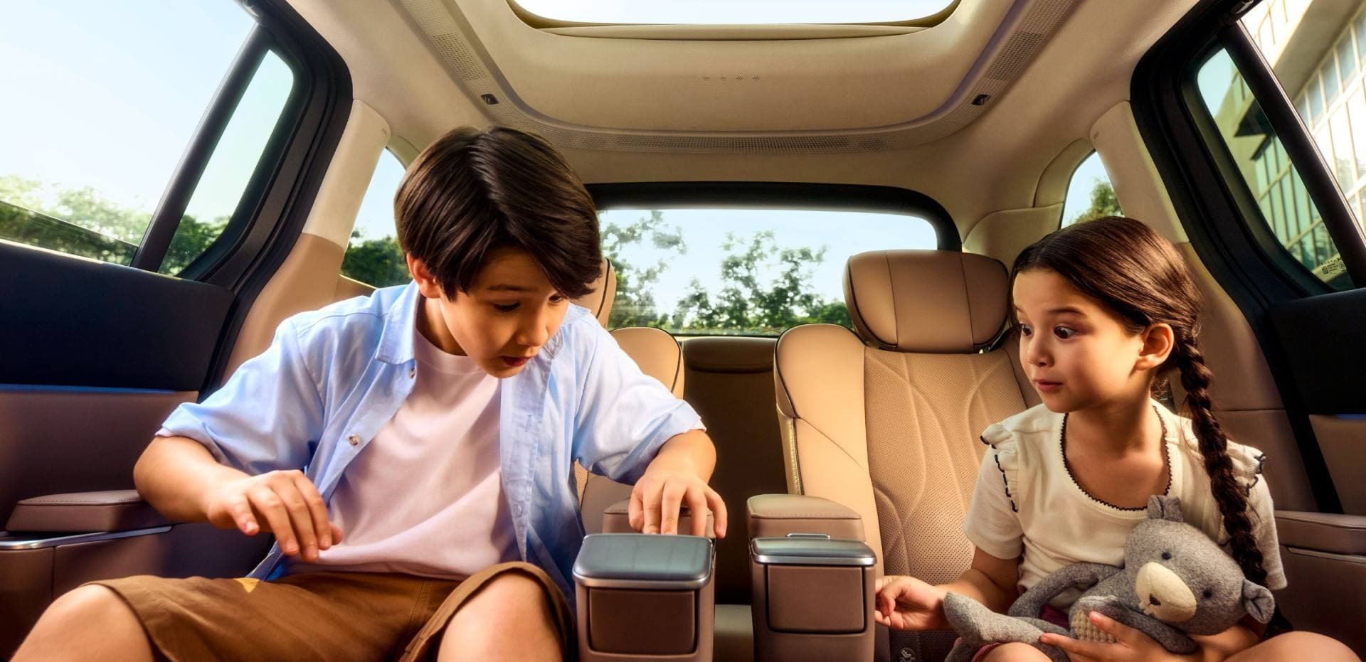 Zero-gravity Reclining Sofas - Massage Function - Nappa Leather Seats