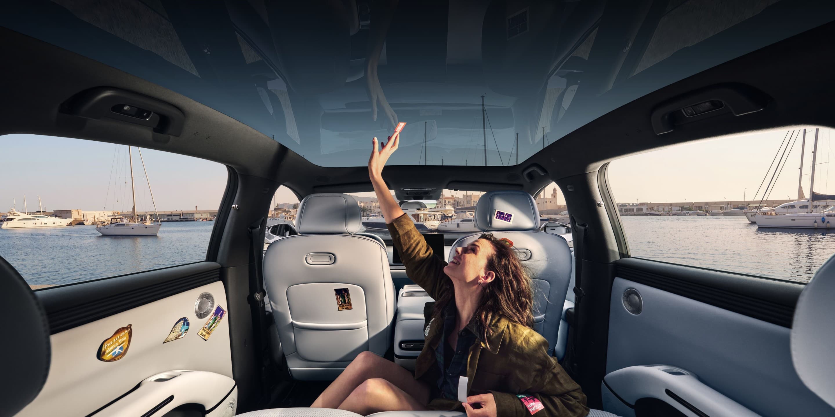 1.31 m² Panoramic Sunroof