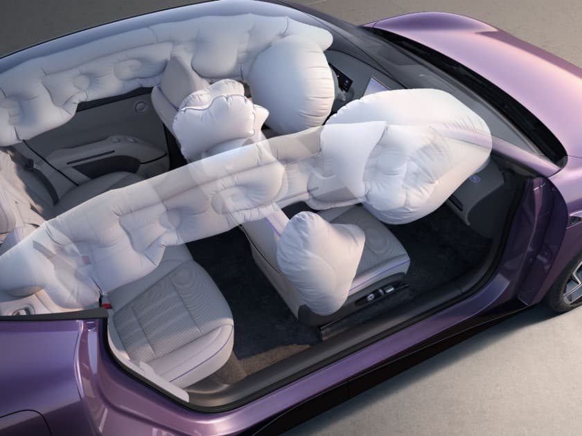7 airbags as standard