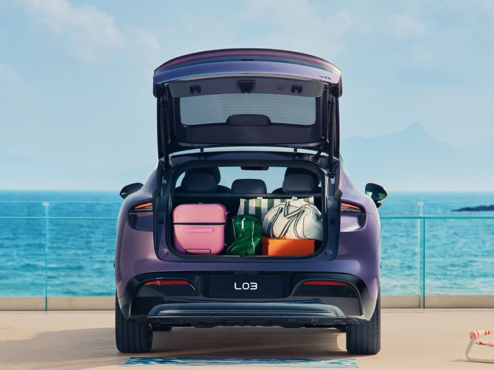 539L rear cargo space